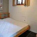 Au Nid D'houyet Сasa de vacaciones *