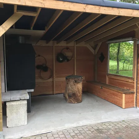 Nyaraló Au Nid D'houyet *